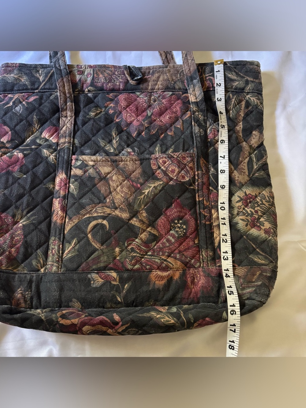Quilted floral vintage style fabric bohemian shabby chic Black shoulder tote bag - Picture 6 of 7